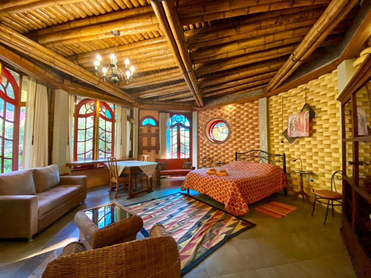 Finca Chamanapamba Guest House بانيوس المظهر الخارجي الصورة