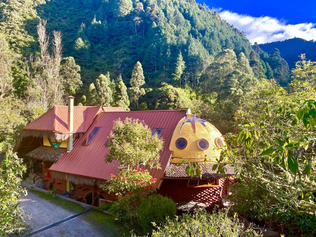 Finca Chamanapamba Guest House بانيوس المظهر الخارجي الصورة