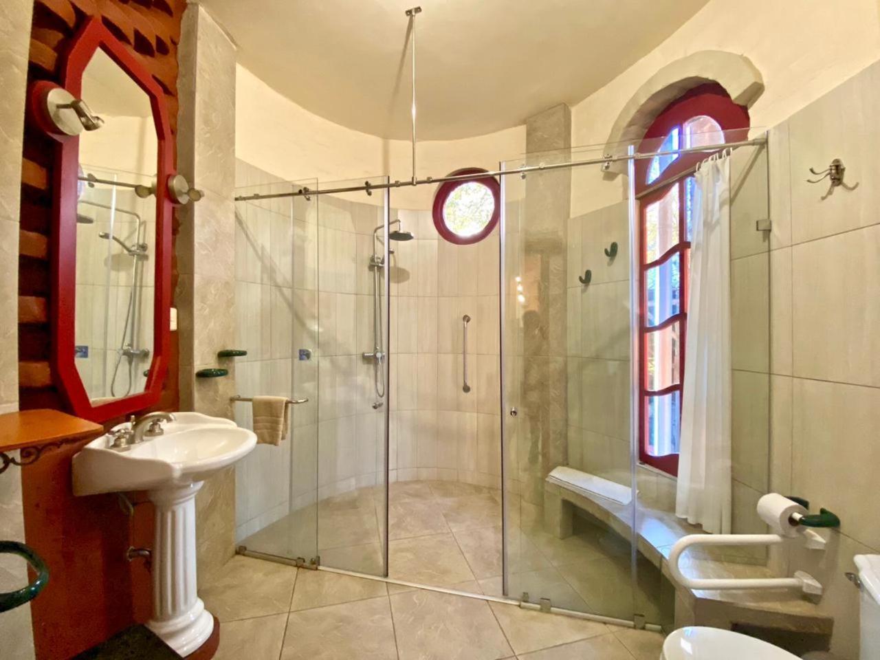 Finca Chamanapamba Guest House بانيوس المظهر الخارجي الصورة
